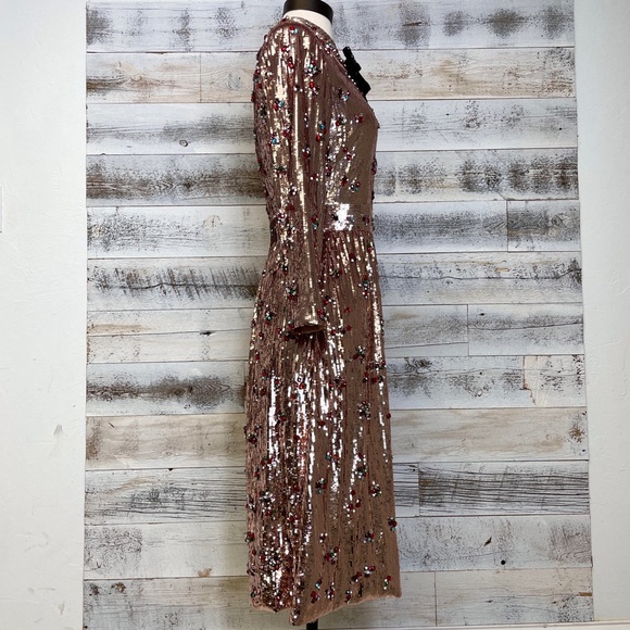 Gucci Pink Sequin Gem Bow Tie Dress Size 40 430500 - Picture 7 of 16